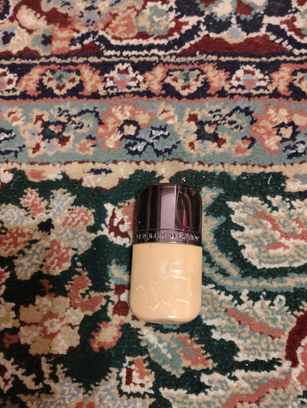 Urban Decay Face Bond Foundation I'm Shade 12 Light Neutral